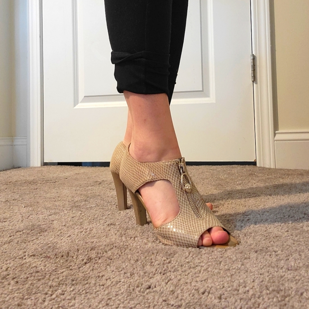 Anne Klein heels